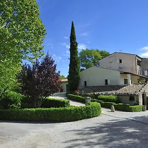 Hotel Charembeau